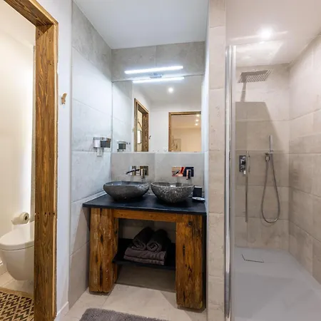 Hohneck - Le - Spa, Borne De Recharge * Stosswihr